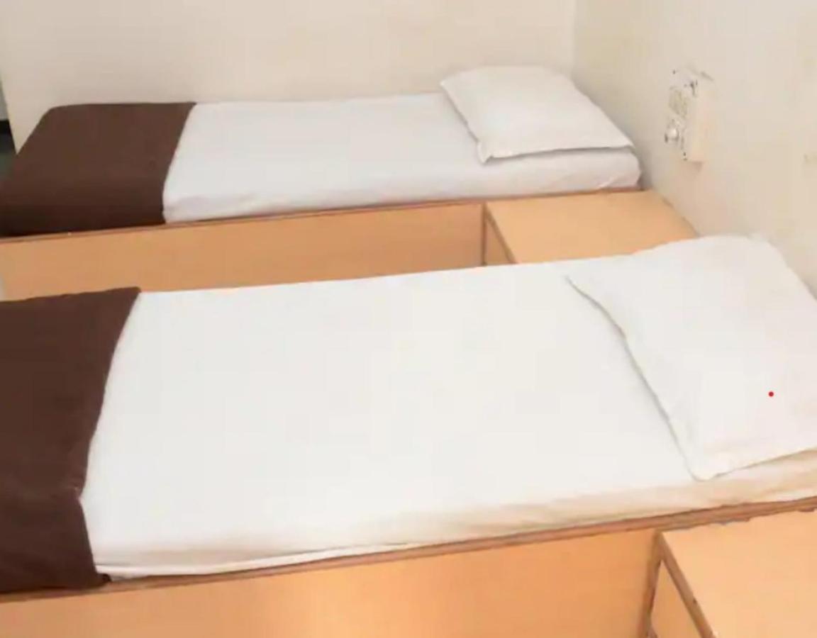 Hotel Rahi Nashik Esterno foto