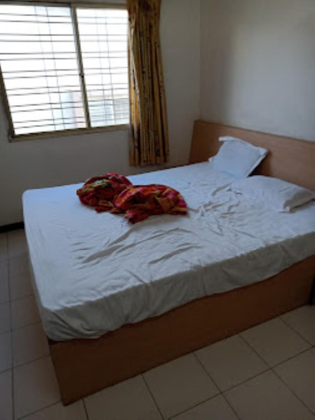 Hotel Rahi Nashik Esterno foto